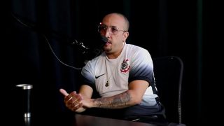 Fez o teste do sofá e deu uma travada, conversou com a chocolate antes de gravar, e o que usou pro pau… – Thiago Barão (SHEER/RED)